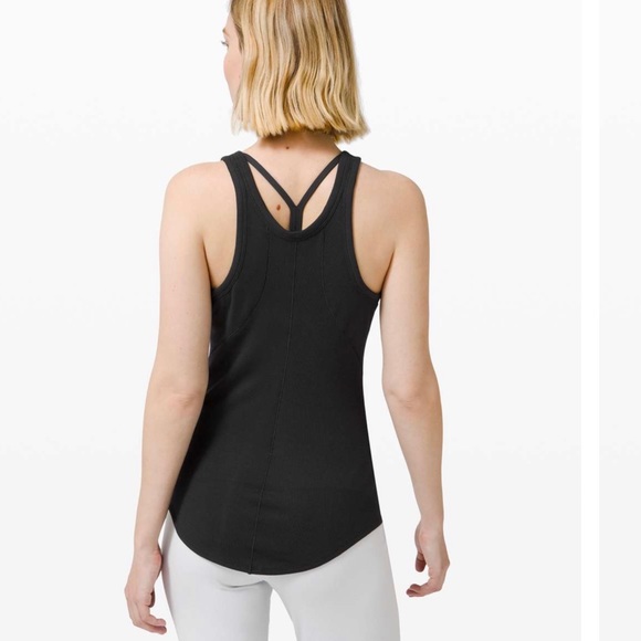 LULULEMON full day ahead tank - Picture 5 of 6